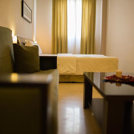 Hostal Albero By Eme Hoteles Sanlúcar la Mayor Zewnętrze zdjęcie