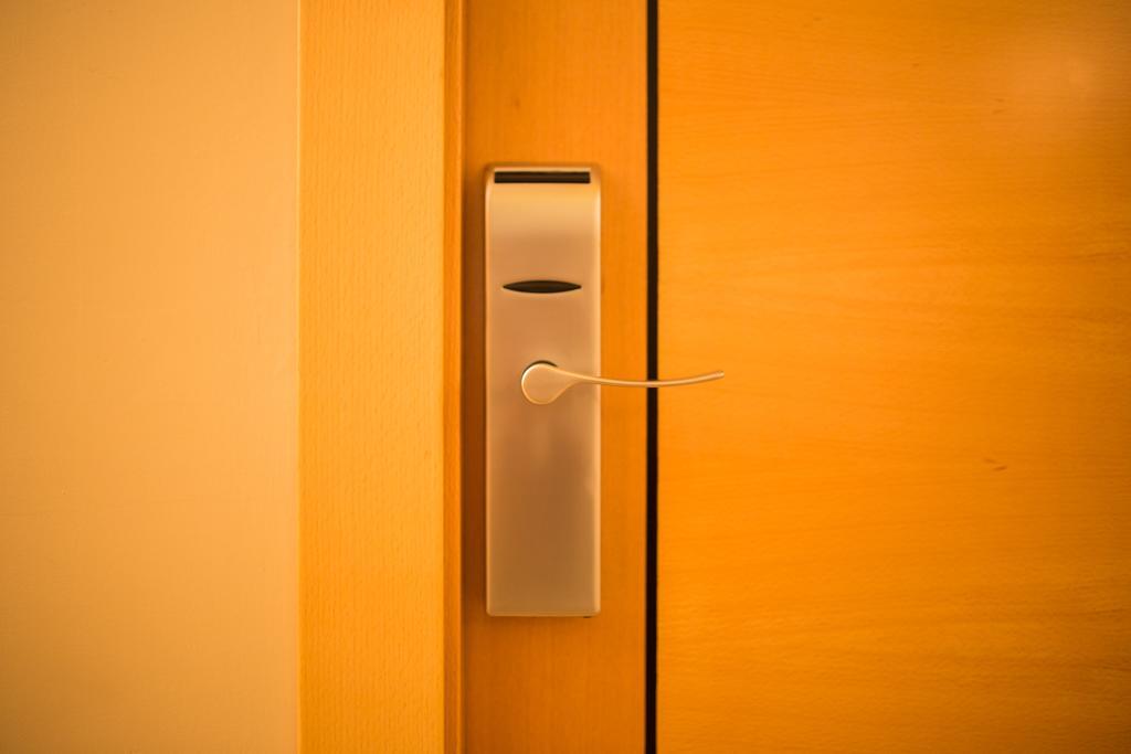 Hostal Albero By Eme Hoteles Sanlúcar la Mayor Zewnętrze zdjęcie