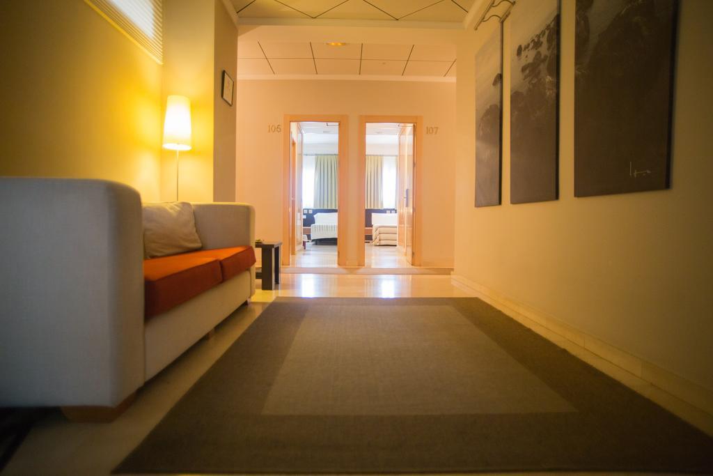 Hostal Albero By Eme Hoteles Sanlúcar la Mayor Zewnętrze zdjęcie