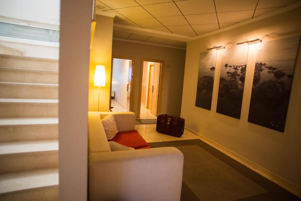 Hostal Albero By Eme Hoteles Sanlúcar la Mayor Zewnętrze zdjęcie